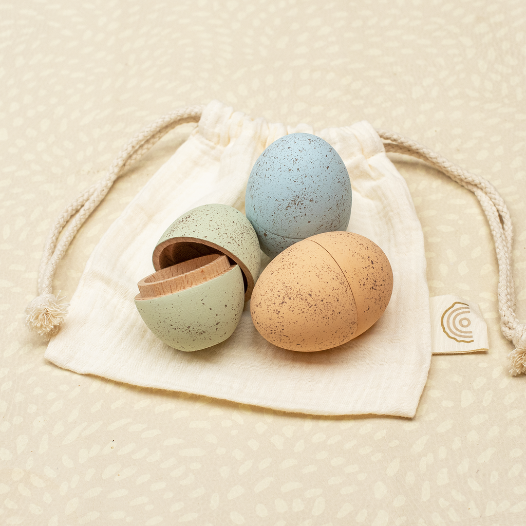 Set of 3 Hollow Wooden Easter Eggs (Speckled Spring)